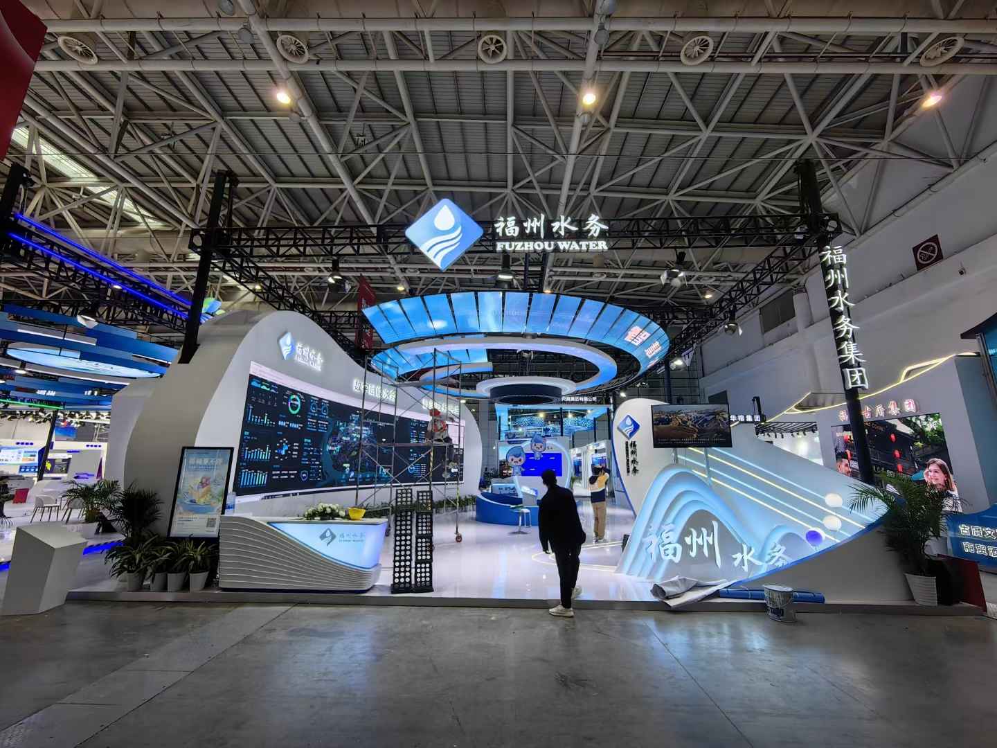 福州數(shù)字中國(guó)會(huì)展中心、廣州展會(huì)設(shè)計(jì)搭建
